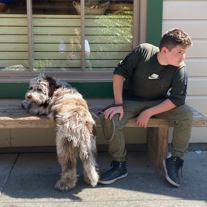 Meet your Posher, Alifeleti